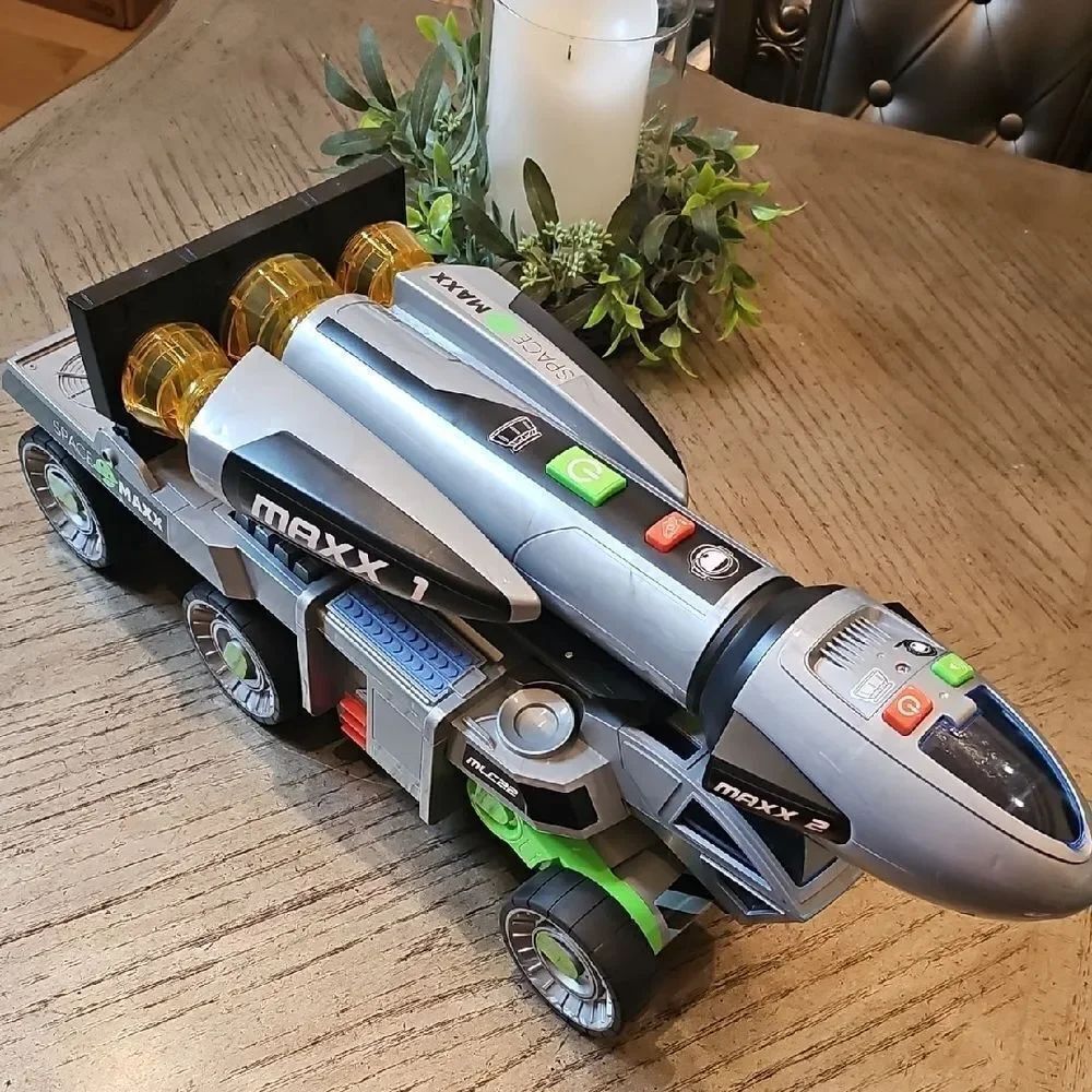 Space Explorer Toy Vehicle